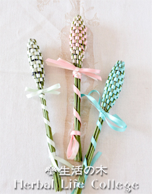 ～花とハーブを生活に～生花で季節を楽しむ<br/>Crafting with ラベンダー